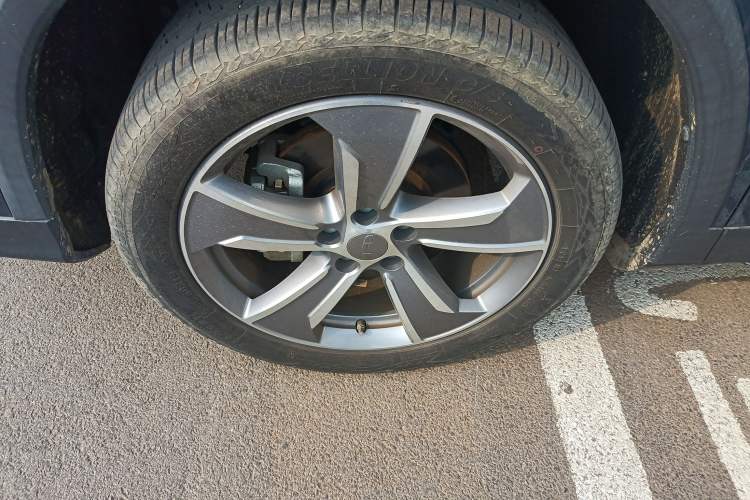 Used Geely Auto Haoyue L 2024 2.0T DCT Prestige Version
