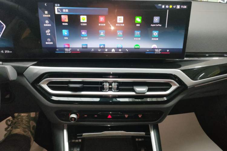 Used BMW i3 2022 eDrive 35 L
