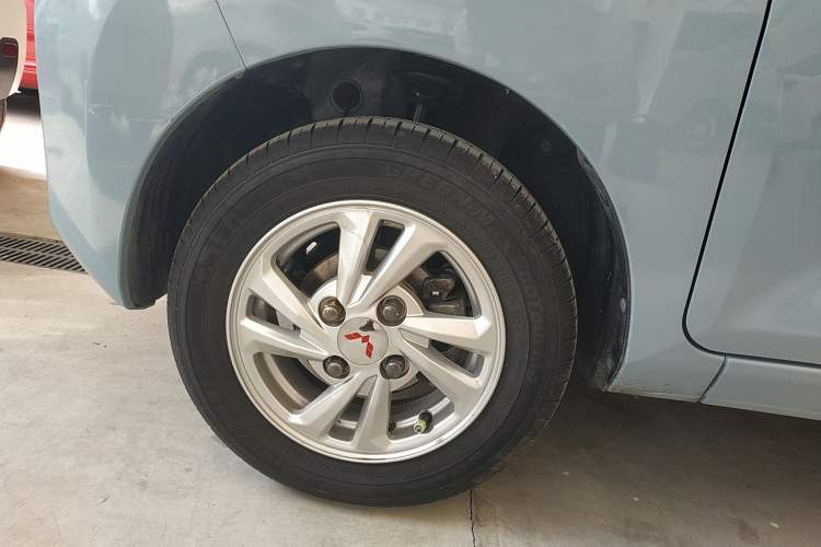 Used Wuling Hongguang MINIEV 2022 Easy Version Lithium Iron Phosphate Exterior 4