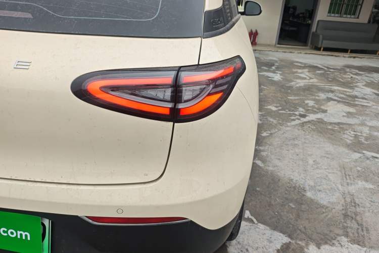 Used Geely Galaxy Geome 2025 310km Dream Edition Exterior 3