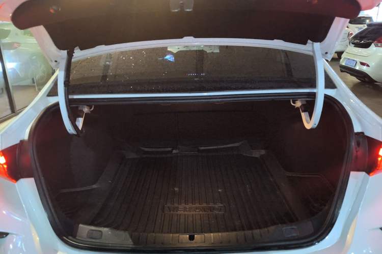 Used Buick Verano 2023 Pro GS Swift Edition