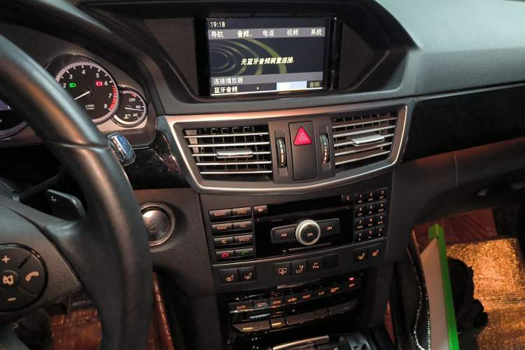 Used Mercedes-Benz E-Class 2011 E 300 L Fashion Prestige Model