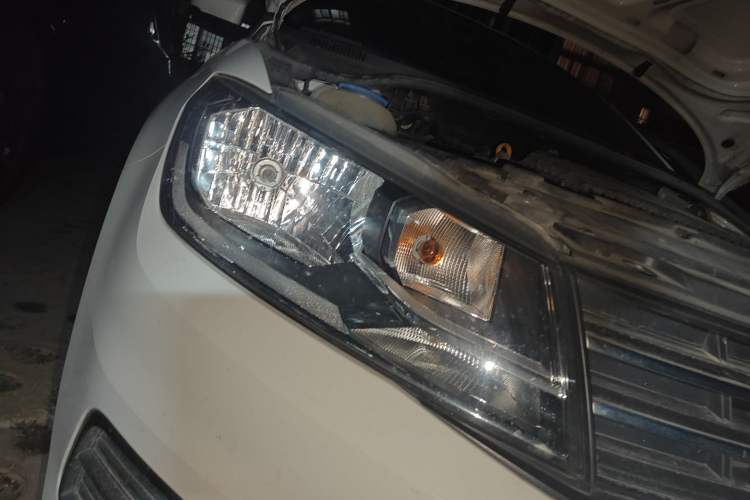 Used Volkswagen Santana 2016 1.6L Manual Fashion Edition