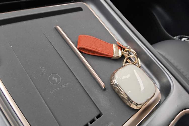 Used Baojun Yunhai 2026 Model 600km Pure Electric Standard Edition
