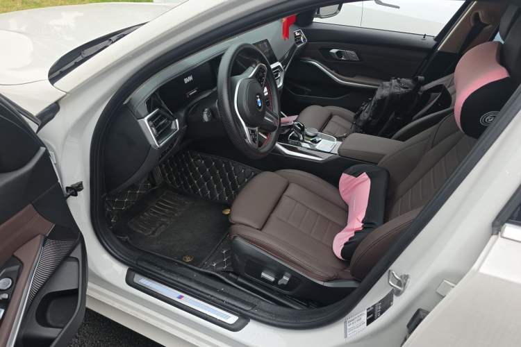 Used BMW 3 Series 2021 Restyled 325Li M Sport Package Left Front Seat