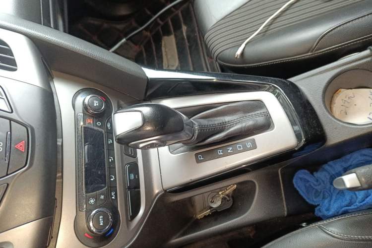 Used Ford Focus 2012 Hatchback 1.6L Automatic Fashion Edition
