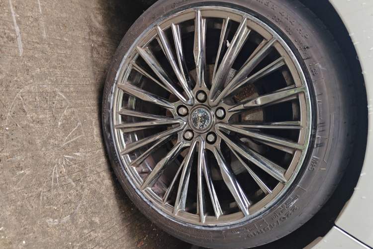 Used Honda Elysion 2016 2.4L Luxury Edition
