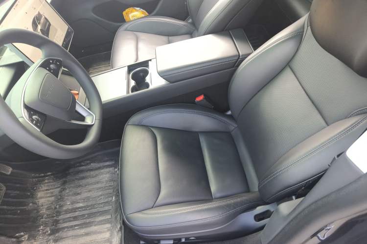 Used Tesla Model 3 2023 Rear-Wheel-Drive Version
