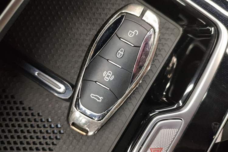 Used Hongqi HS5 2023 2.0T Qixiang Pro Edition