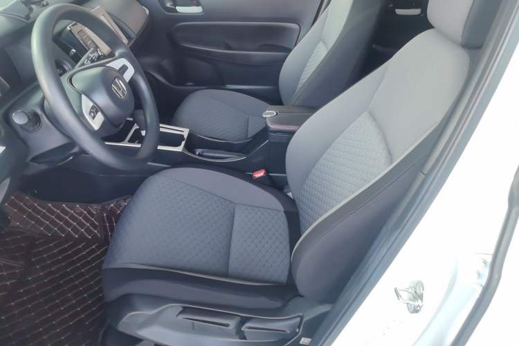 Used Honda Fit 2022 1.5L CVT Trendy Sunroof Edition
