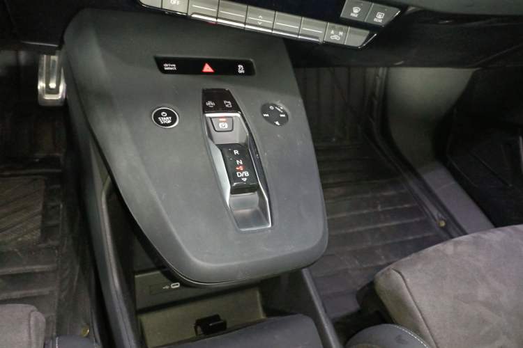 Used Audi Q4 e-tron 2023 50 e-tron quattro Visionary Edition