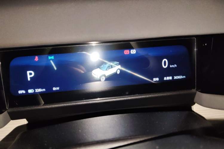 Used iCAR 03 2024 472km Four-Wheel Drive Long-Range Version
