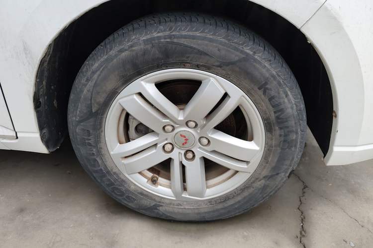 Used Wuling Hongguang PLUS 2019 1.5T Manual Luxury 7-Seater