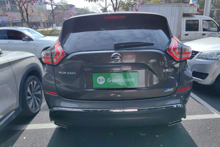 Used Nissan Murano 2021 2.5L XE Two-Wheel Drive Elite Edition
