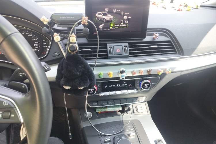 Used Audi Q5L 2021 40 TFSI Fashionable and Elegant Edition