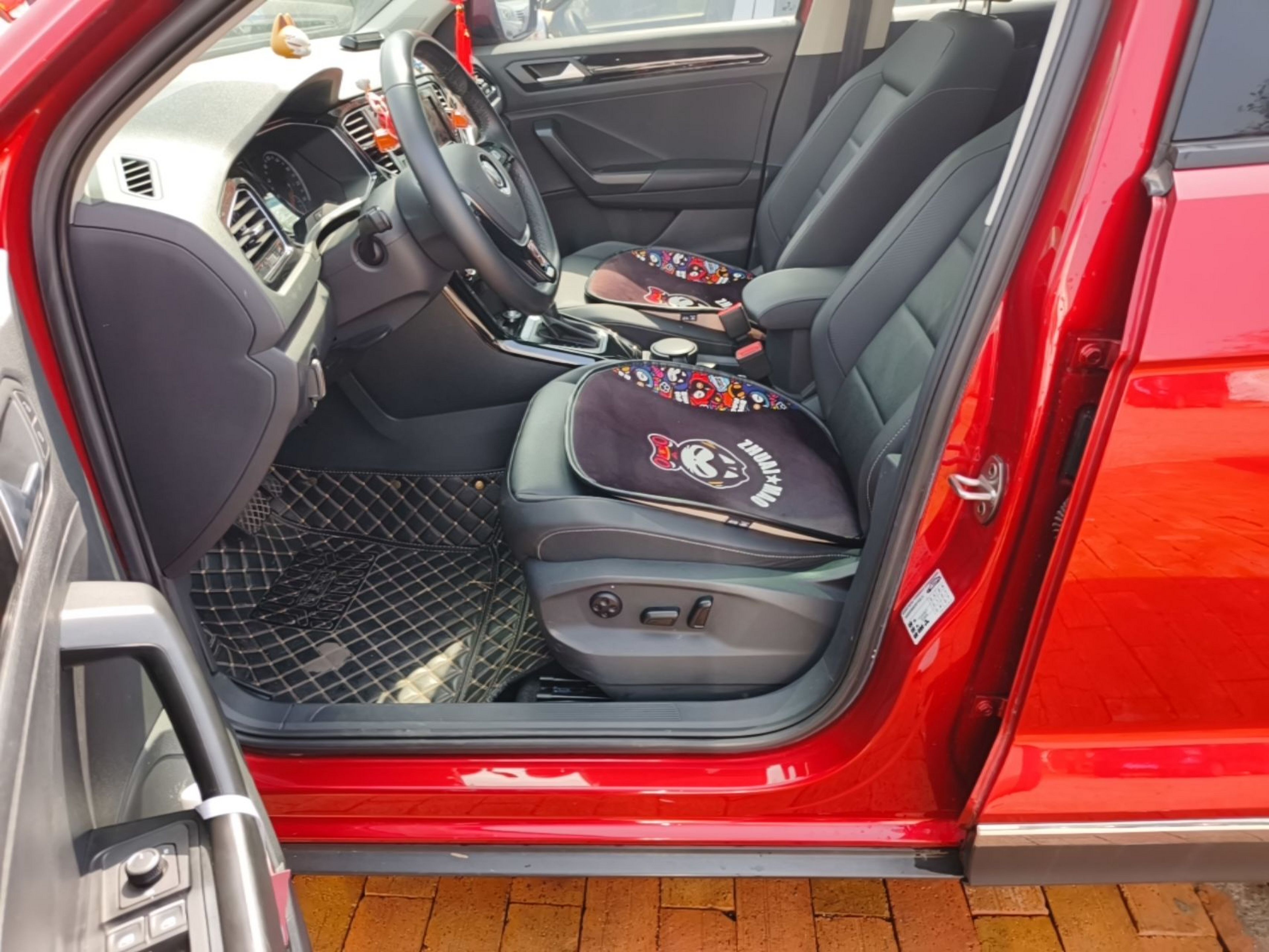 Interior delantero