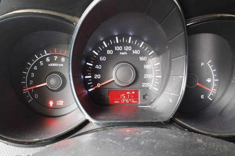 Used Kia K2 2012 Sedan 1.4L MT GLS Commemorative Edition