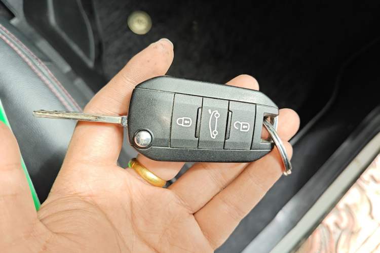 Used Citroen C3-XR 2015 1.6L Manual Pioneer Model
