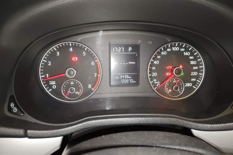 Used Volkswagen Passat 2014 1.8TSI DSG Prestige Edition