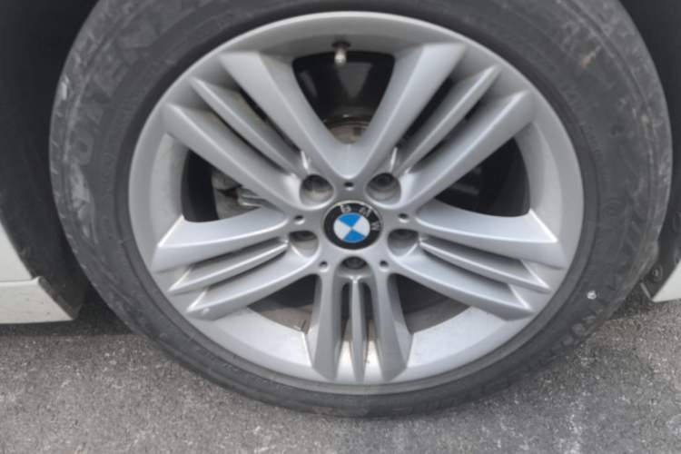 Used BMW 3 Series 2016 320i Fashion Model
