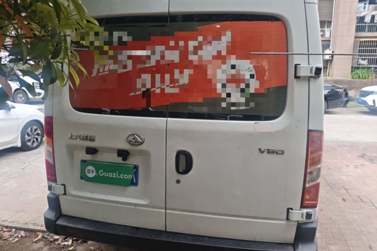 Used SAIC MAXUS Xintu V80 2019 2.5T Classic Version 6-Speed Manual – Aoyuntong Modified Long Wheelbase Mid-Height 7-Seater Rear