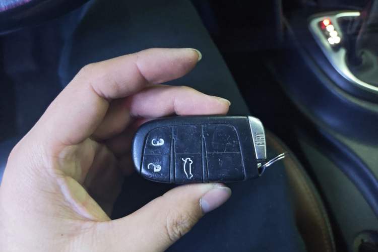 Used Fiat Viaggio 2015 1.4T Automatic Jingxiang Edition
