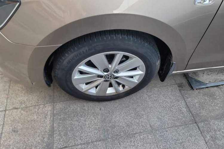 Used Volkswagen Jetta 2015 Zhuihui Edition 1.6L Manual Comfort Model

