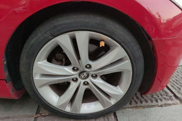 Used Hyundai Genesis Coupe 2009 2.0T Automatic Deluxe Edition