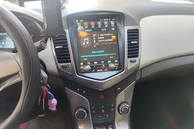 Used Chevrolet Cruze 2015 1.5L Classic SE MT
