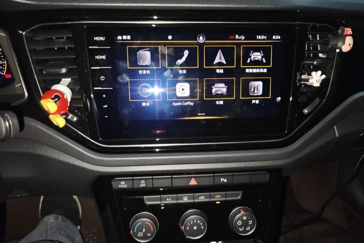 Used Volkswagen T-ROC 2022 280TSI DSG Two-Wheel Drive Comfort PLUS
