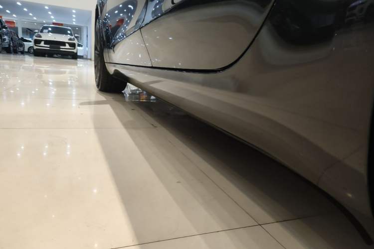 Used Tesla Model 3 2023 Rear-Wheel-Drive Version