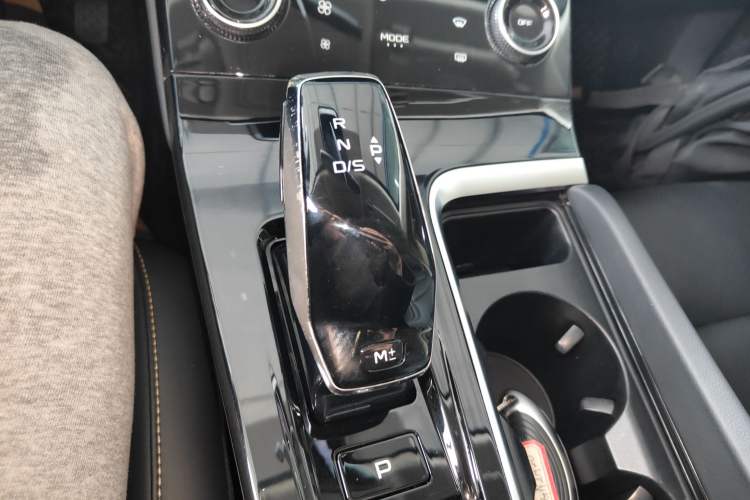 Used Bestune B70 2022 Third Generation 1.5T Automatic Enjoyment Version
