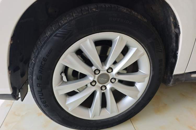 Used Haval H2 2016 Red-Label 1.5T Automatic Two-Wheel Drive Luxury Model Left Front Wheel Hub