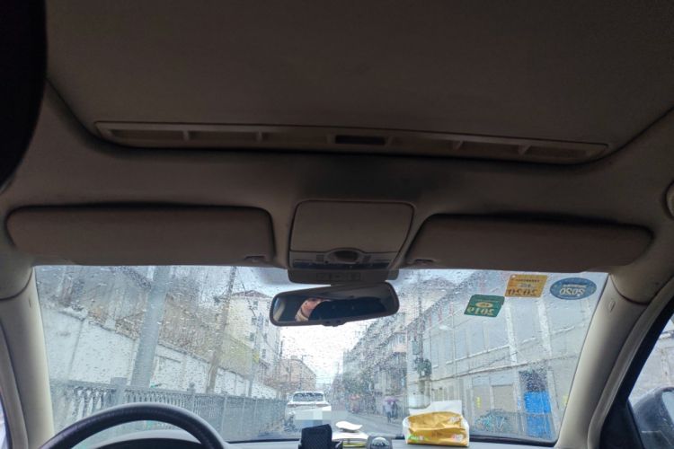 Used Volkswagen Passat 2009 2.8L V6 Automatic Supreme Edition Headliner