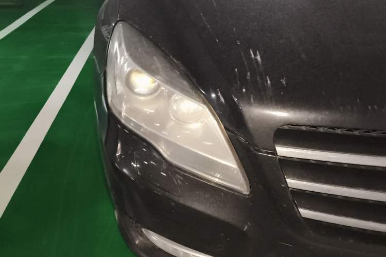 Used Mercedes-Benz R-Class 2011 R 350 L 4MATIC