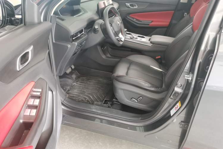 Used CHANGAN CS55PLUS 2022 2nd Generation 1.5T DCT Prestige Version Driver Seat