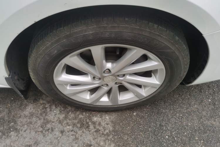 Used Buick Verano 2019 Sedan 15S Automatic Leading Model