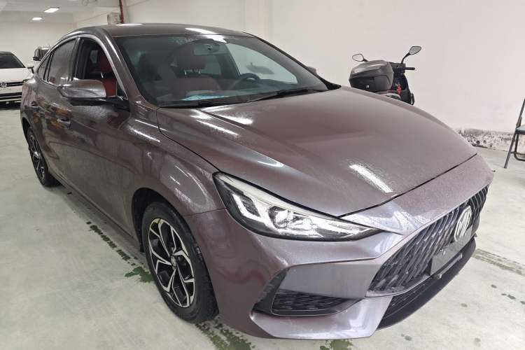 Used MG 5 2022 180 DVVT CVT Youth Luxury Edition