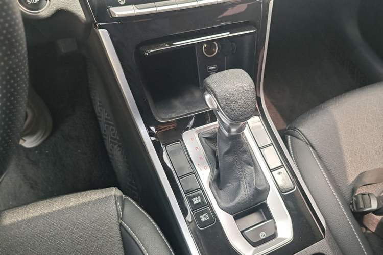 Used Kia K3 2019 1.5L CVT New Sharp Edition
