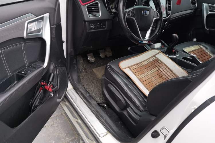 Used Geely Auto Vision X6 2016 1.8L Manual Luxury Model