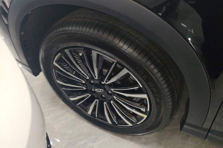 Used Chery Tiggo 8 2026 Model, 5th Generation Leopard Model, Kunpeng 1.6T Automatic Prestige Version
