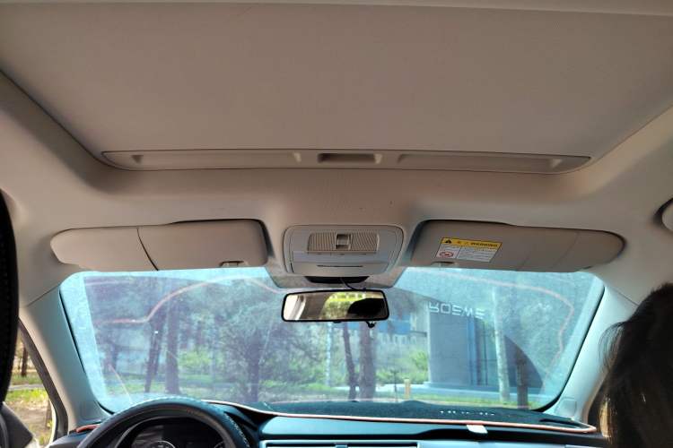 Used Roewe i5 2020 1.5L Automatic 4G Connected Linghao Edition
