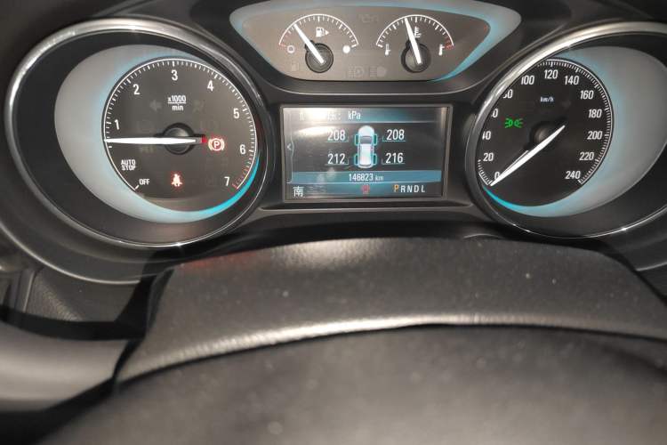 Used Buick Envision 2014 28T Four-Wheel Drive Luxury Model