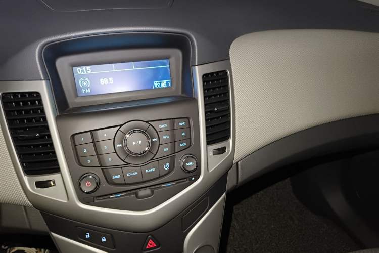 Used Chevrolet Cruze 2013 1.8L SE AT