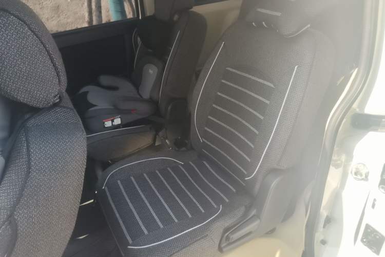 Used CHANGAN KAICHENG Ounuo S 2023 1.5L Deluxe Edition Dual-Steaming Air-Conditioned Passenger Van JL473QG 7 Seats Left Rear Seat