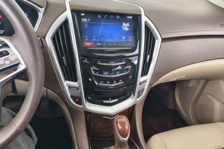 Used Cadillac SRX 2013 3.0L Luxury Model Audio And AC Panel