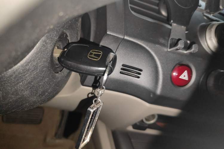 Used Honda Civic 2009 1.8L automatic luxury edition
