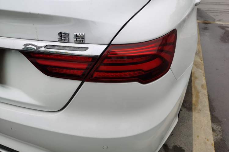 Used Geely Auto Binray 2018 14T CVT Binyi Edition