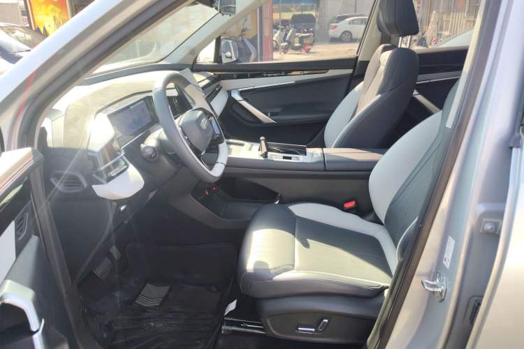 Used Geely Auto FX11 2024 1.5TD DCT Prestige Edition
