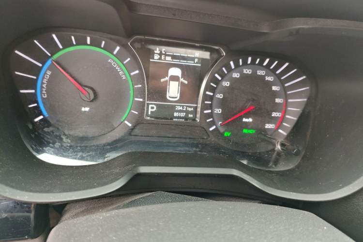 Used GAC Trumpchi GS4 New Energy 2017 1.5L PHEV Smart Enjoyment Edition Odometer Close Up